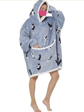 Women's Oversized Hoodie (fake Oodie) with oversized pockets